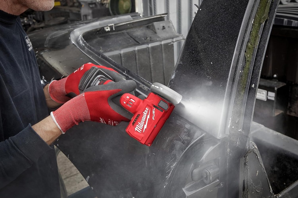2522-20-m12-fuel-3-inch-compact-cut-off-tool-bare-tool-only-battery-and-charger-not-included-red-06-ada4863d467454e5c956e31a30949902.jpg