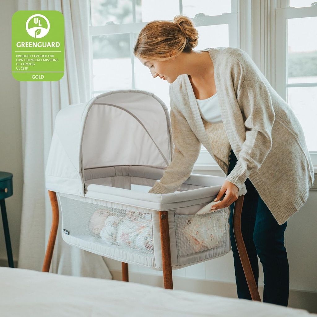 chicco-lullago®-anywhere-le-portable-bassinet-space-saving-baby-bassinet-with-canopy-waterproof-mattress-and-fitted-sheet-travel-bassinet-for-baby-includes-carry-bag-serene-beige-02-074856bc163047ad84f56b78eea2f6f3.jpg