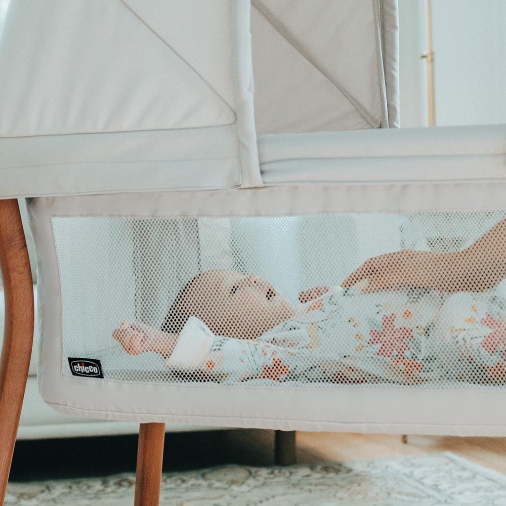 chicco-lullago®-anywhere-le-portable-bassinet-space-saving-baby-bassinet-with-canopy-waterproof-mattress-and-fitted-sheet-travel-bassinet-for-baby-includes-carry-bag-serene-beige-03-c6a4d06a3139435f00b86a709c71a9e3.jpg