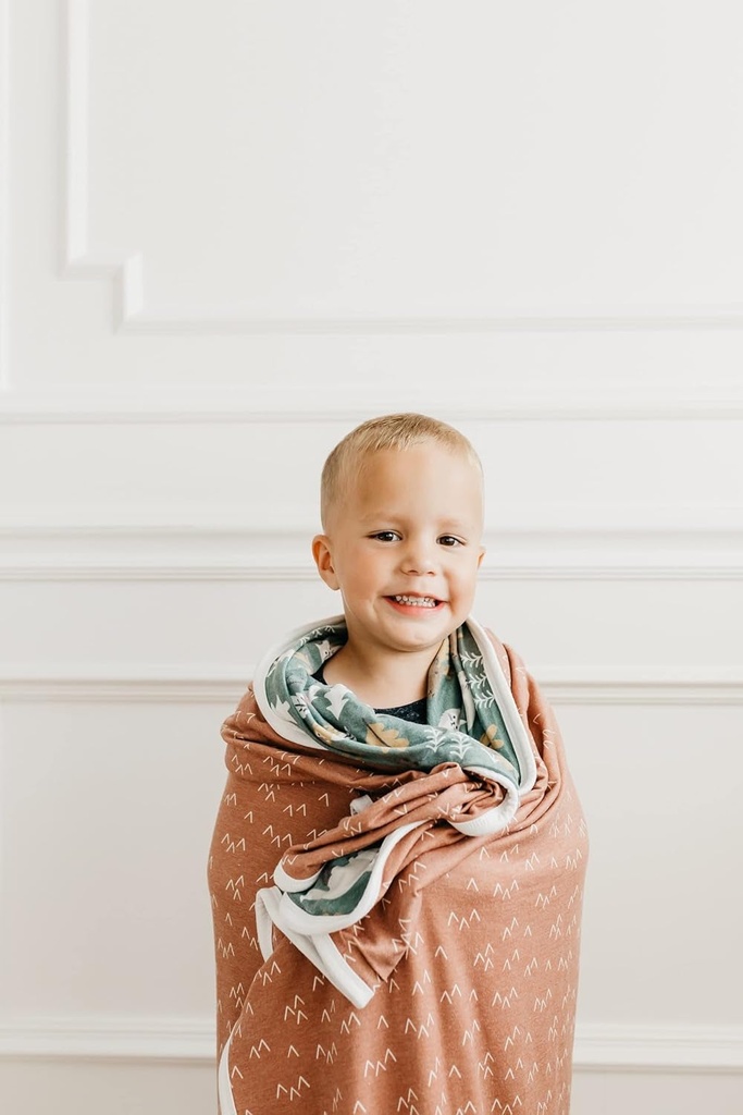 copper-pearl-three-layer-baby-blanket-soft-baby-quilts-for-boys-and-girls-breathable-cozy-toddler-blanket-baby-quilt-for-newborns-46x46-premium-polyester-rayon-atwood-05-66bd9b6cf78ca6780e49a0a964fd30d5.jpg