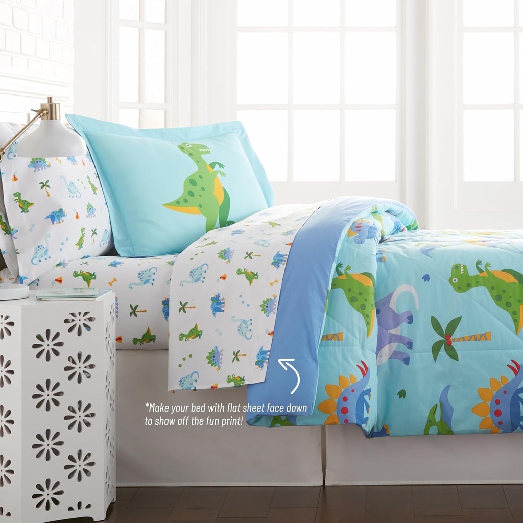 wildkin-100-cotton-7-pc-full-bed-in-a-bag-for-boys-girls-bedding-set-includes-comforter-flat-sheet-fitted-sheet-two-pillowcases-and-shams-bed-set-for-cozy-cuddles-dinosaur-land-07-63e730057fa0708c5b777b95e2468333.jpg