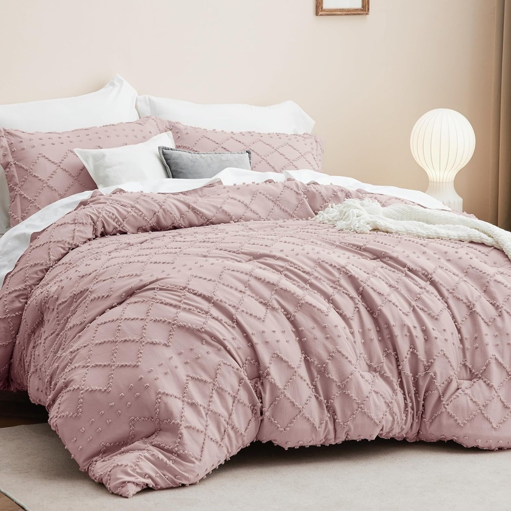 bedsure-king-size-comforter-set-dusty-rose-boho-comforter-tufted-shabby-chic-bedding-comforter-set-3-pieces-vintage-farmhouse-bed-set-for-all-seasons-fluffy-soft-bedding-set-with-2-pillow-shams-02-9faf6e55ccc7f553f71eb6d6b41a3196.jpg