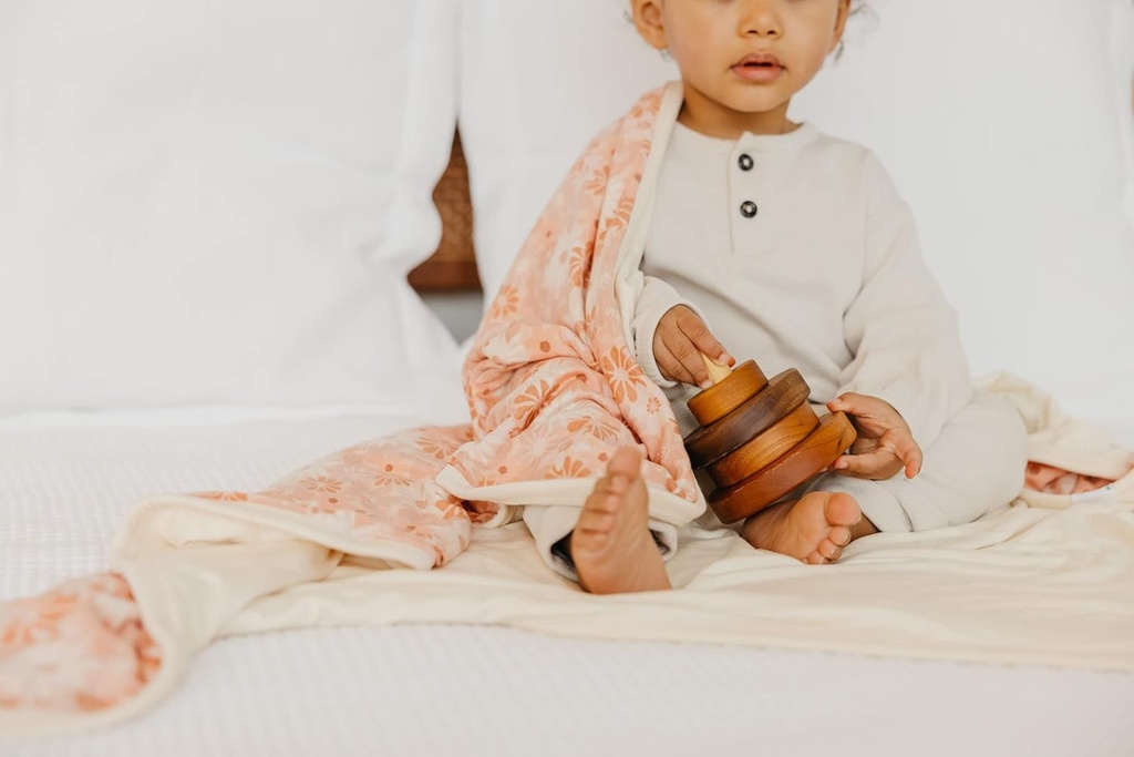 copper-pearl-three-layer-baby-blanket-soft-baby-quilts-for-boys-and-girls-breathable-cozy-toddler-blanket-baby-quilt-for-newborns-46x46-premium-polyester-rayon-penny-04-c5a00bf8ba9af022167e8126c1cbae26.jpg