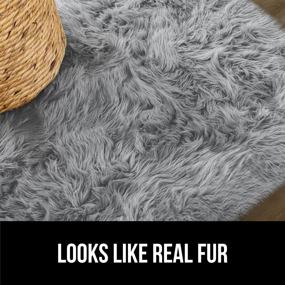 gorilla-grip-fluffy-faux-fur-rug-5x7-machine-washable-soft-furry-area-rugs-rubber-backing-plush-floor-carpets-for-baby-nursery-bedroom-living-room-shag-carpet-luxury-home-decor-gray-03-b08ab77a39388619c16a48855b29ee37.jpg