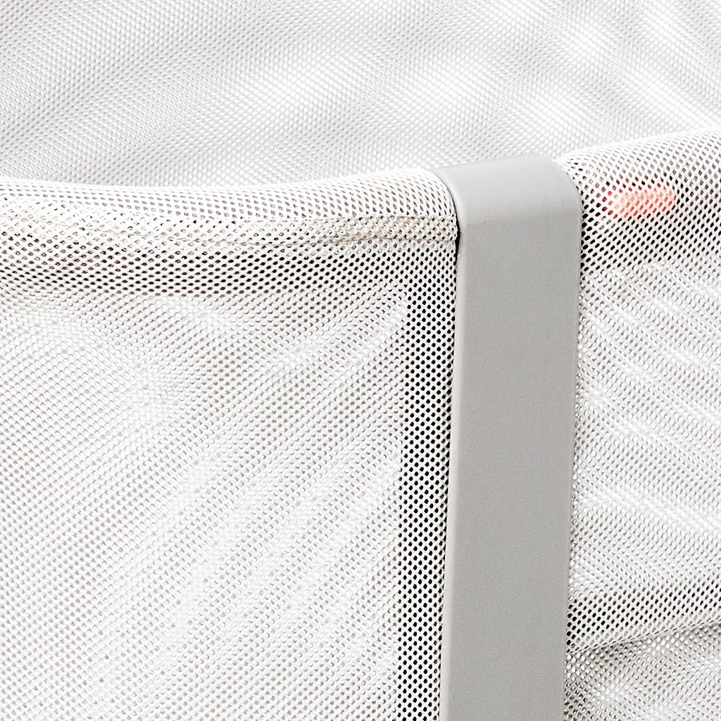skip-hop-baby-bassinet-cozy-up-2-in-1-bedside-sleeper-bassinet-grey-05-2edfcfebe11ba43dd6097f93181897f0.jpg