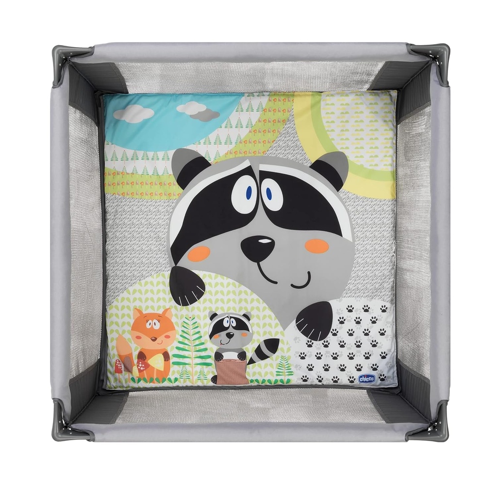 chicco-tot-quad-portable-square-playpen-honey-bear-03-140a6f711a5d5099cb1ac83d7e089bed.jpg