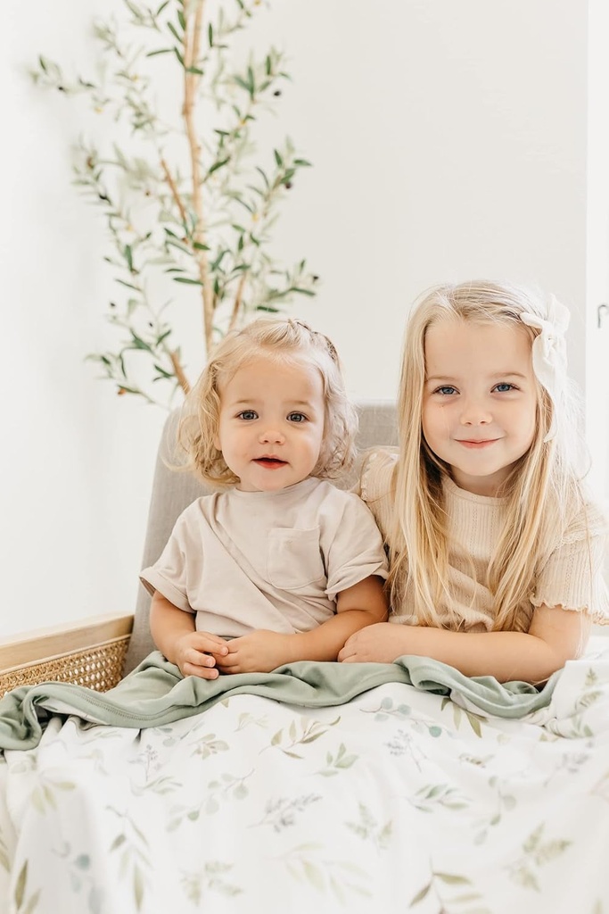 copper-pearl-three-layer-baby-blanket-soft-baby-quilts-for-boys-and-girls-breathable-cozy-toddler-blanket-baby-quilt-for-newborns-46x46-premium-polyester-rayon-haven-04-1d2dbc05188b19579e1eac380e57514d.jpg