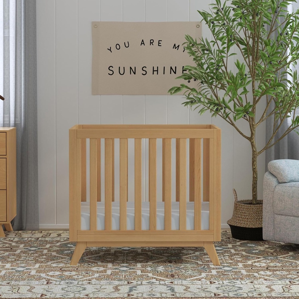 davinci-otto-3-in-1-convertible-mini-crib-with-4-mattress-in-honey-greenguard-gold-certified-02-cdcdbb5e6839394d62baf658a375205a.jpg