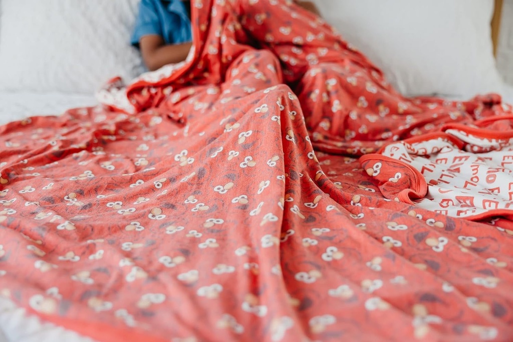 copper-pearl-jumbo-3-layer-baby-blanket-soft-baby-quilts-for-boys-and-girls-breathable-cozy-toddler-blanket-baby-quilt-for-newborns-46x46-premium-polyester-rayon-elmo-04-8f73a912f891d1f6d5a128842bbbb8df.jpg