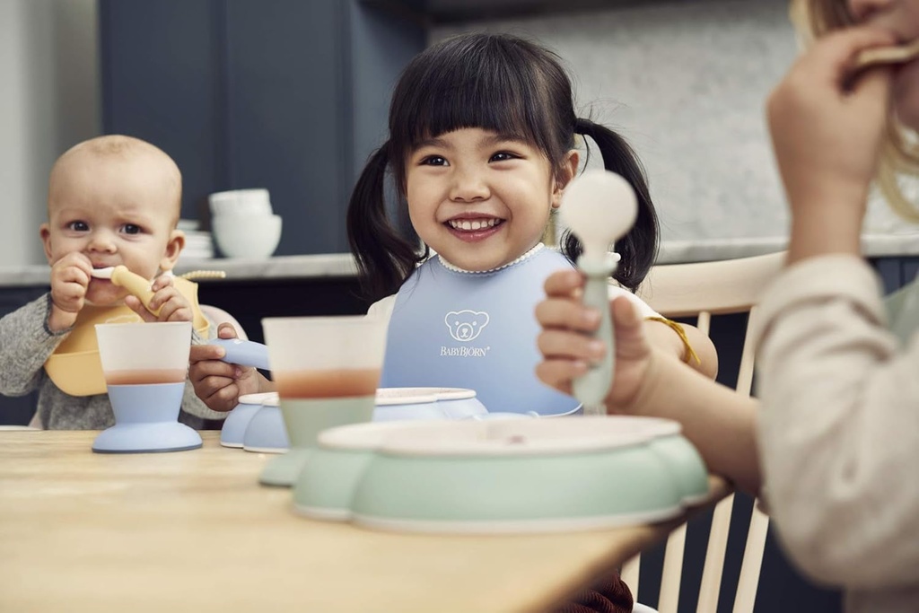 babybjorn-baby-dinner-set-5-pcs-powder-green-07-8b4644a5c7234ff6f36f4df901667136.jpg