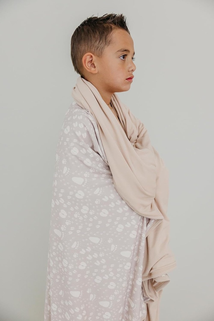copper-pearl-jumbo-3-layer-baby-blanket-soft-baby-quilts-for-boys-and-girls-breathable-cozy-toddler-blanket-baby-quilt-for-newborns-46x46-premium-polyester-rayon-tracker-05-48e80a61f0a839e4a91fcead7d9461ed.jpg