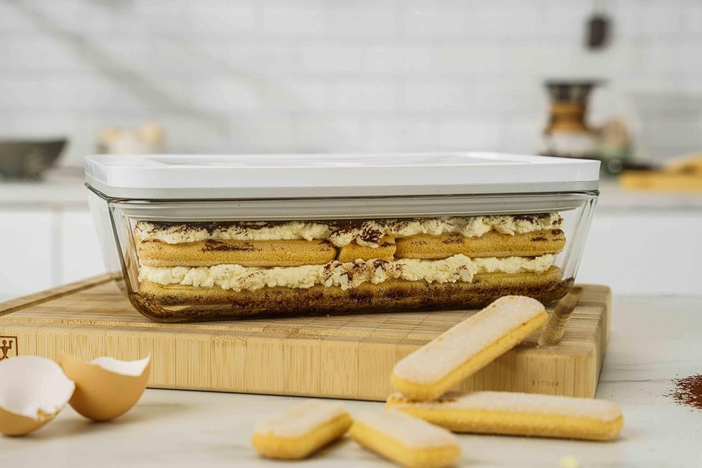 zwilling-fresh-save-vacuum-casserole-dish-storage-box-with-lid-glass-la-mer-05-d25fc2dbeb5e4c8b4e41ee51551ce55a.jpg