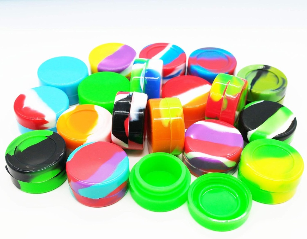 7ml-silicone-wax-concentrate-containers-non-stick-oil-jars-200-02-52fd063791cd944c1c43a59db2cd6745.jpg