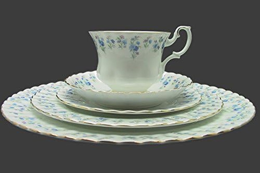 royal-albert-memory-lane-20-piece-dinner-setfirst-quality-1962-made-in-uk-03-d47ce74cb625e5e547195d1fd9e888ad.jpg