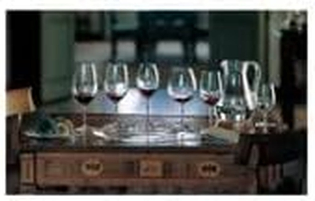 riedel-vinum-bordeaux-grand-cru-glasses-4-pack-with-polishing-cloth-bundle-3-items-06-ad9ac82a8992f306bf983f7e94ad4137.jpg