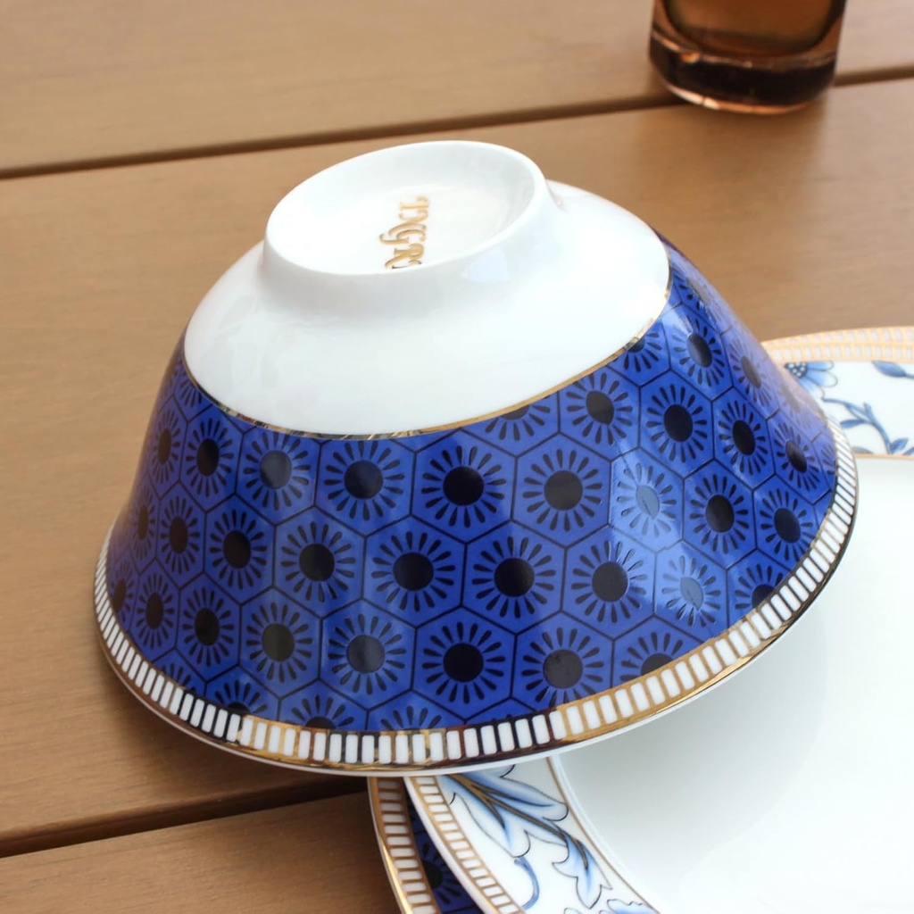 acmlife-fine-bone-china-dinnerware-set-china-dinnerware-set-for-4-porcelain-vintage-blue-and-white-floral-dinnerware-set-12-pieces-lightweight-bone-china-dinnerware-set-gift-giving-08-212ddf11d0e6c0ac5a45bcc55f1b6796.jpg