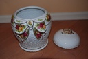 royal-albert-old-country-roses-biscuit-barrel-02-09d931055d26c201c9fd8a8b755cd46f.jpg