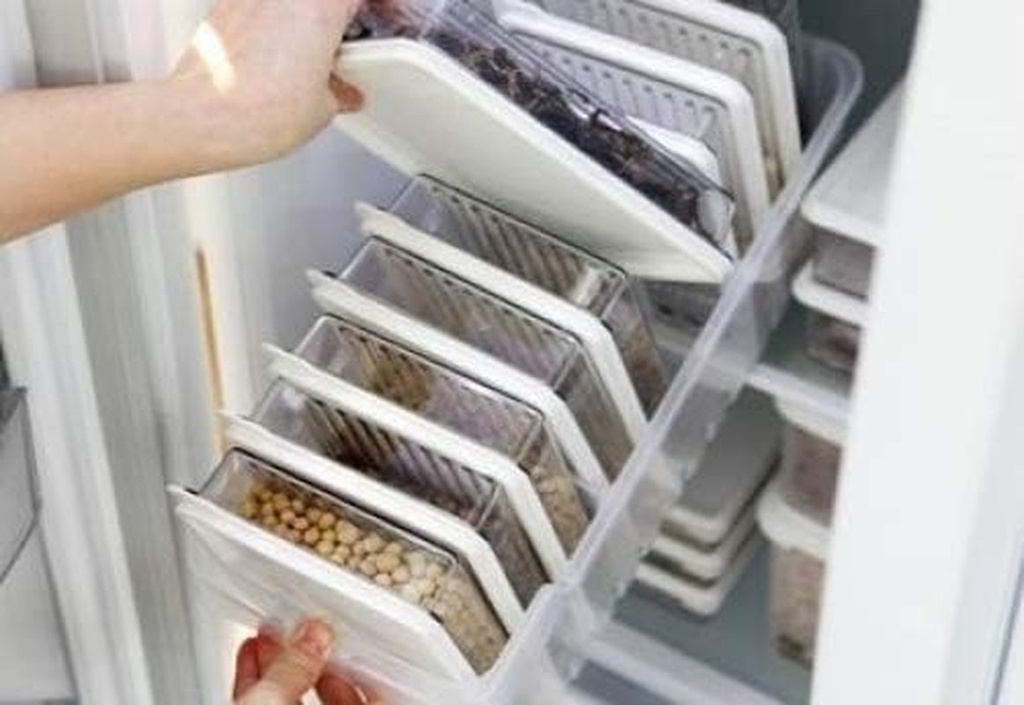 kitchen-refrigerator-organizer-fridge-and-freezer-storage-trays-large-food-containers-with-lids-l16p-l22p-set-of-9-premium-a-03-5974dc43a633da42316edf91e8eef34a.jpg