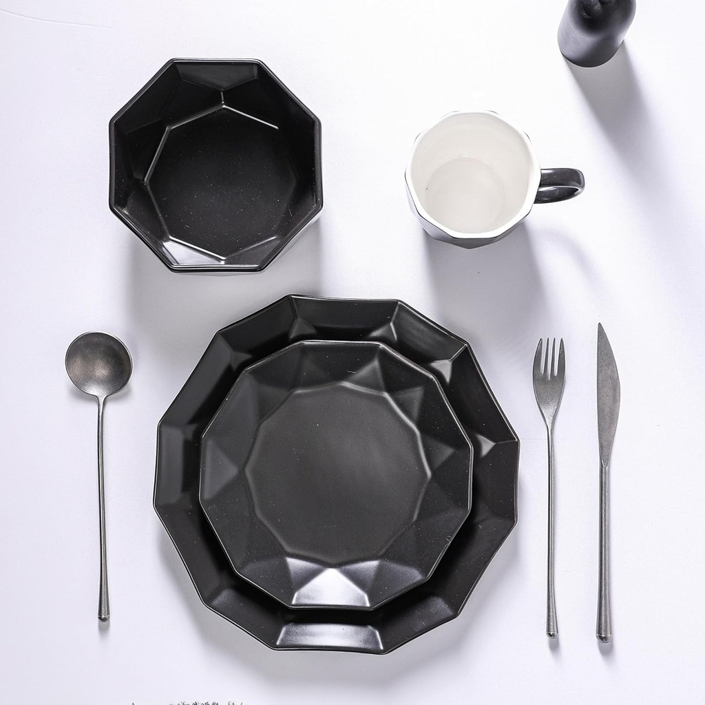 stone-lain-jamie-32-piece-service-for-8-black-porcelain-dinnerware-set-02-408f6facdf9ee8720beae5d7c5cf529e.jpg