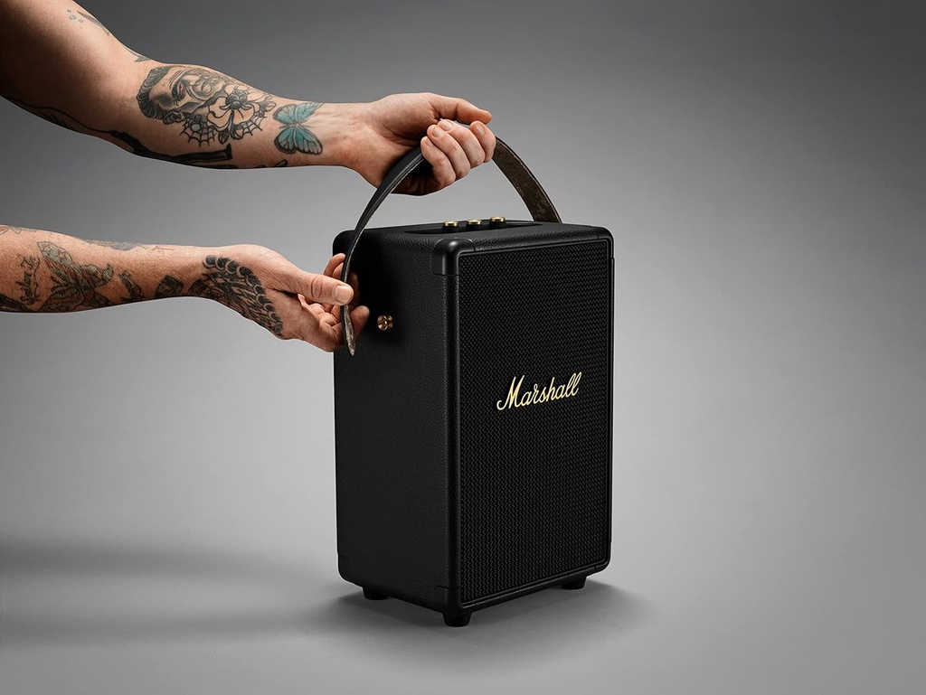 marshall-tufton-portable-bluetooth-speaker-black-brass-04-4ba1d69b9f7b0e80755b96817e4f4f7c.jpg
