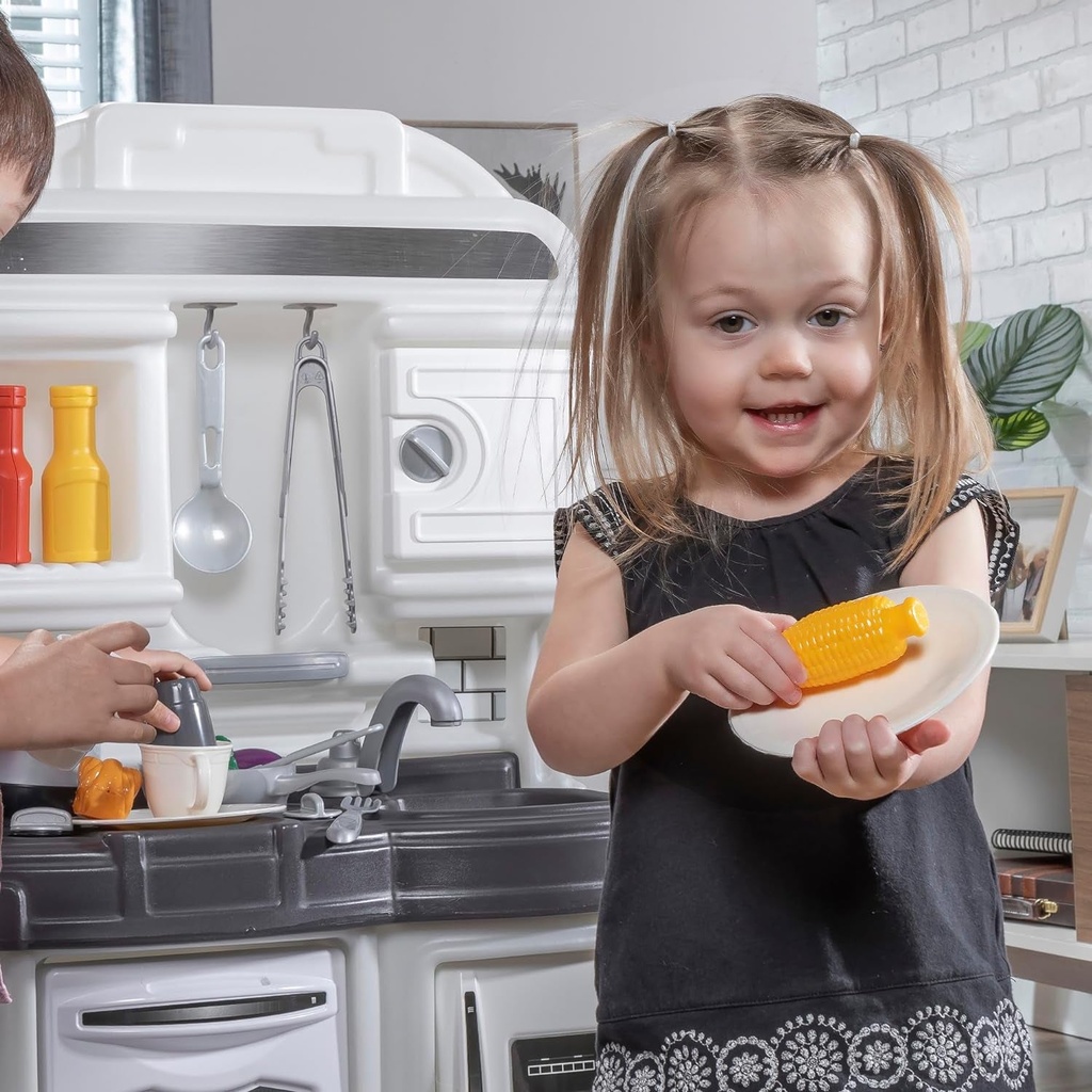 step2-quaint-kitchen-for-kids-play-kitchen-set-toddlers-2-years-old-20-piece-06-c8c165545dda67352c2094f8a31f4b14.jpg