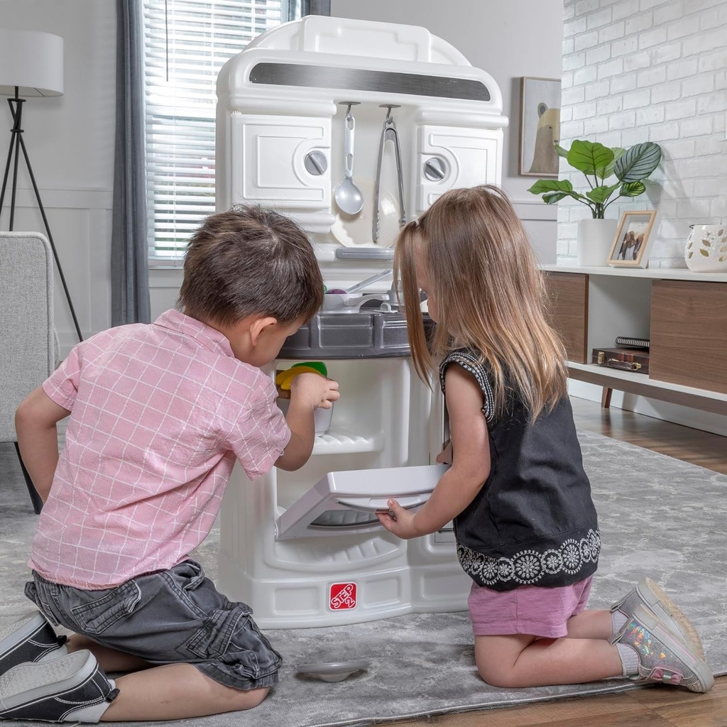 step2-quaint-kitchen-for-kids-play-kitchen-set-toddlers-2-years-old-20-piece-07-1ac55cbf205653efd8bcd4a76a4272f0.jpg
