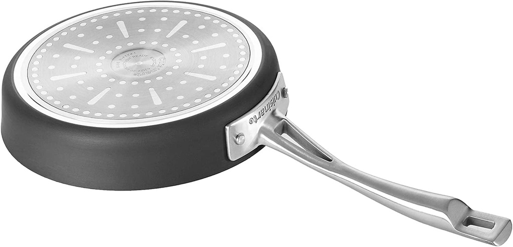 cuisinart-62i-11-cookware-set-black-medium-03-375e30e2d25964a409b6a01247eec384.jpg