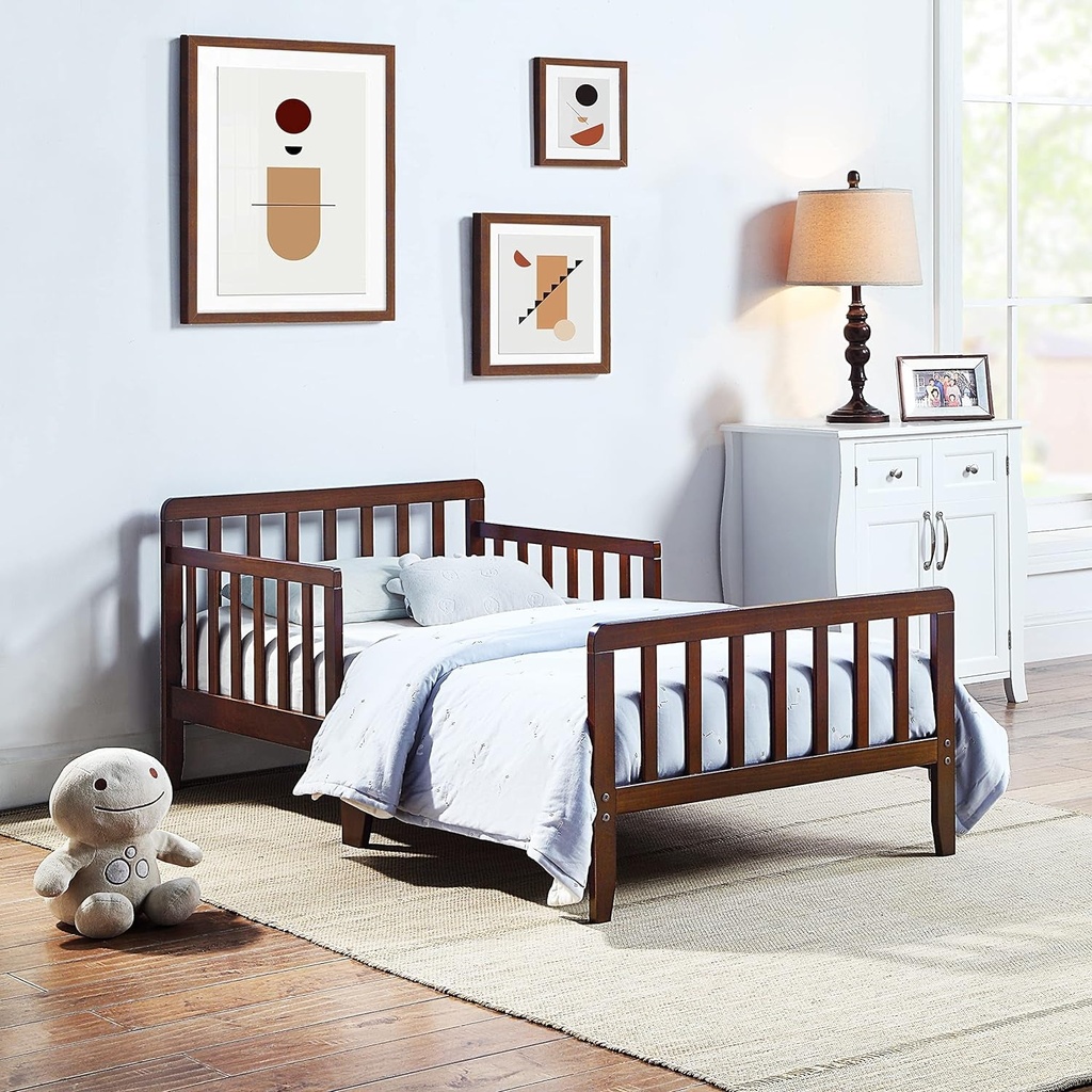 olive-opie-jax-toddler-bed-in-natural-02-7aadf775751d67bb2ec4f2cc0fdb2eea.jpg