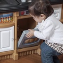 step2-lifestyle-custom-kitchen-set-for-kids-indoor-outdoor-play-kitchen-set-to-06-76be85cb8d49541fd26a9087495d97e5.jpg