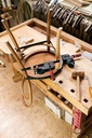 bessey-vas-23-2k-variable-angle-strap-clamp-with-2k-composite-handle-23-black-07-d7603355b3930ccd671ea4f11725206e.jpg
