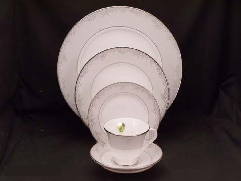 Giselle 5 Pc Place Setting(S)