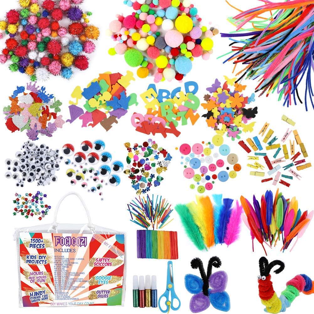 foci cozi 1500+ DIY Assorted Kids Art and Crafts Supplies Kit, Projects Pipe Cleaners Pom Poms Feather Popsicle Sticks Buttons Sequins Craft Materials Collage Arts Set Toy Gifts for School Birthday Ac