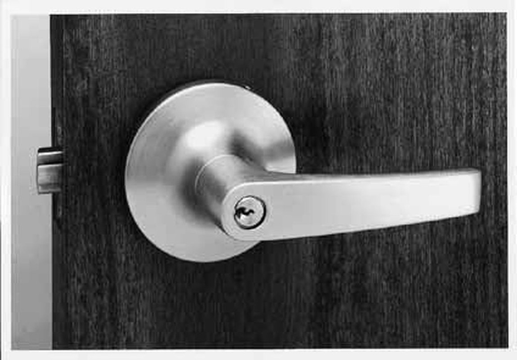 Yale MO5402LN-626 Privacy/Bedroom/Bathroom Cylindrical Lever Lock
