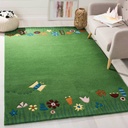 SAFAVIEH Kids Topher Play Grass Area Rug, Green/Multi, 3' X 5'